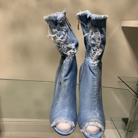 Booties - Picture 5 of 7